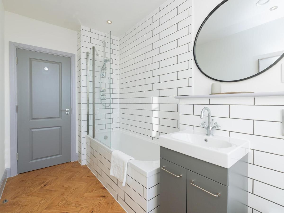 Appartement Pass The Keys Stunning 2 Bed Retreat In The Heart Of Bath Extérieur photo
