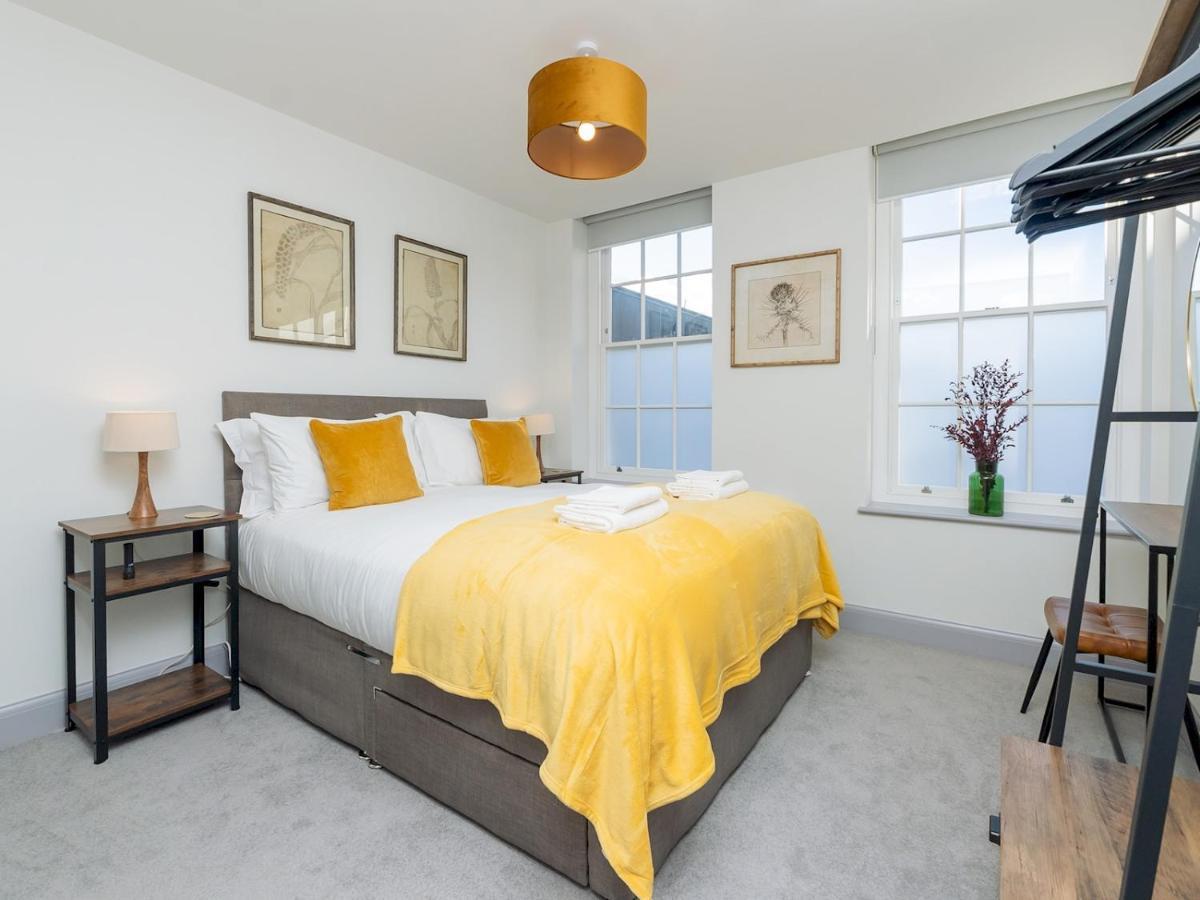 Appartement Pass The Keys Stunning 2 Bed Retreat In The Heart Of Bath Extérieur photo