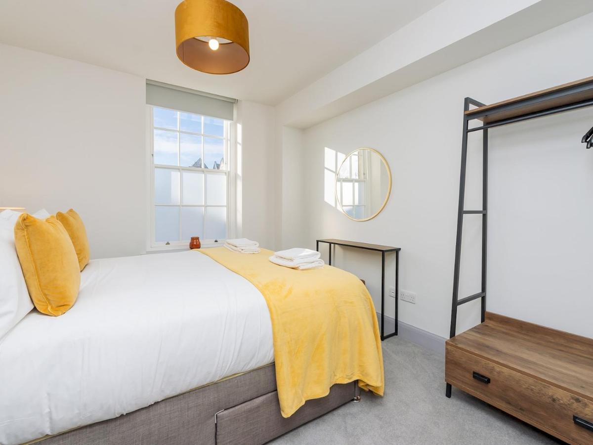 Appartement Pass The Keys Stunning 2 Bed Retreat In The Heart Of Bath Extérieur photo