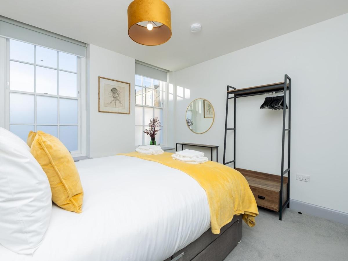 Appartement Pass The Keys Stunning 2 Bed Retreat In The Heart Of Bath Extérieur photo